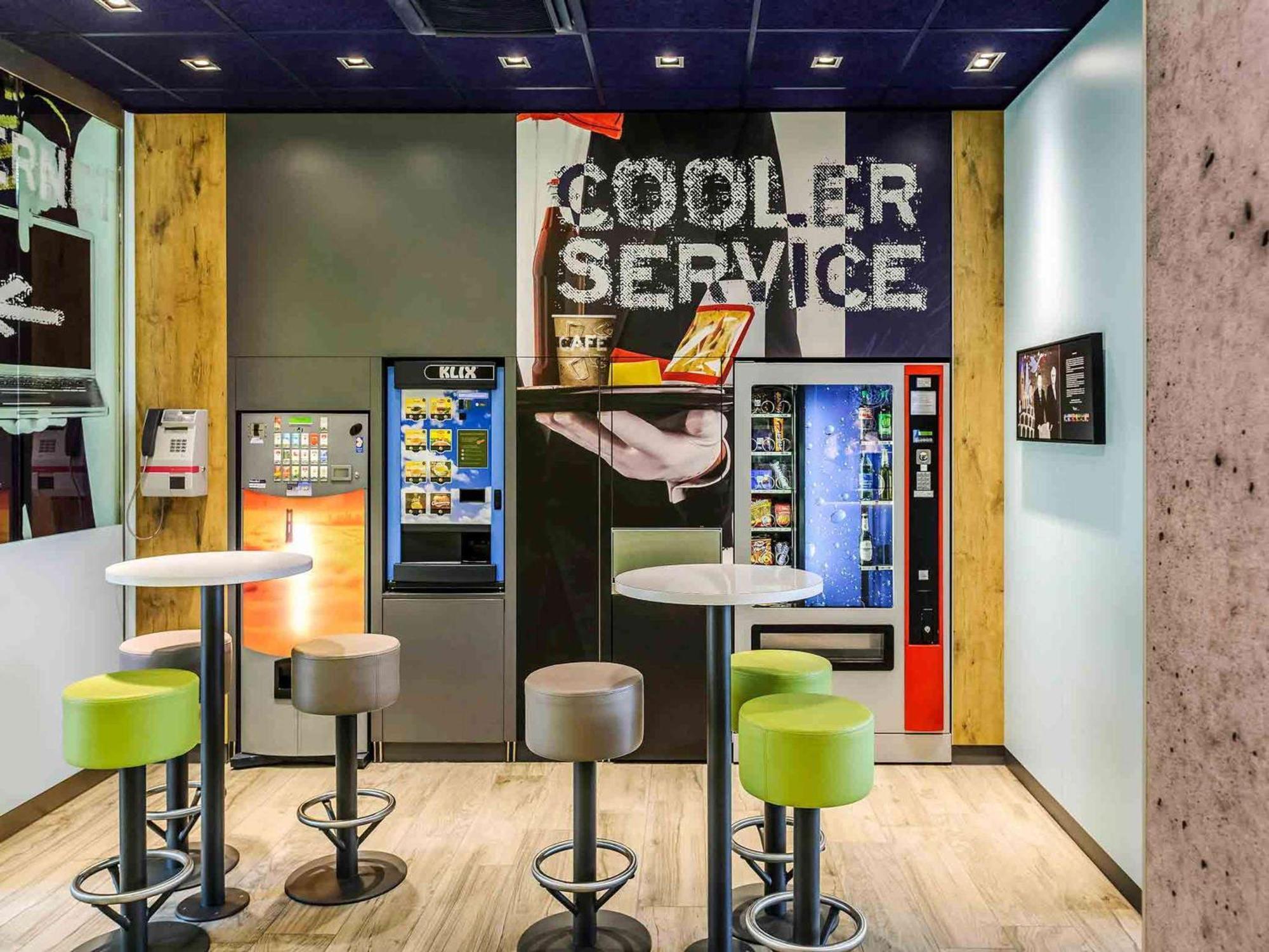 Ibis Budget Hannover Hbf Экстерьер фото